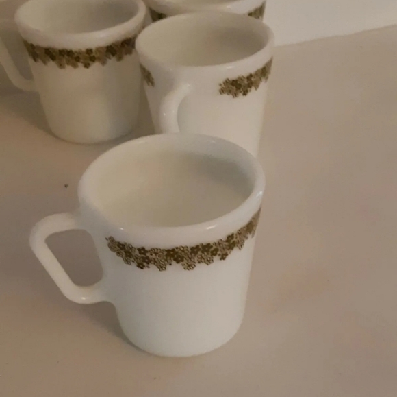 Lot of 8 Vintage Pyrex / Corning Ware USA white/green Coffee Mug / Cup 300ml #13 - Picture 4 of 5